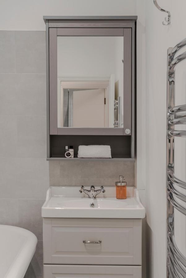 Lux And Spacious 4 Bedroom Apt Camden Londres Extérieur photo